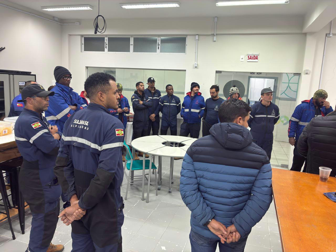 Equipe IRATA alinhada