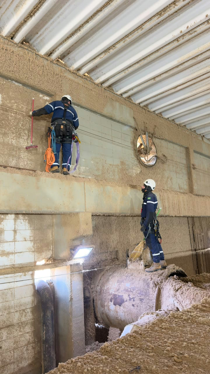 Limpeza Industrial de Fábrica